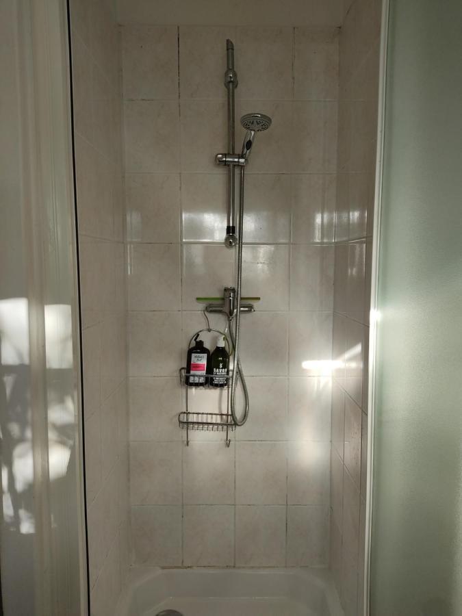 Chambre Privee Avec Parking Ним Экстерьер фото